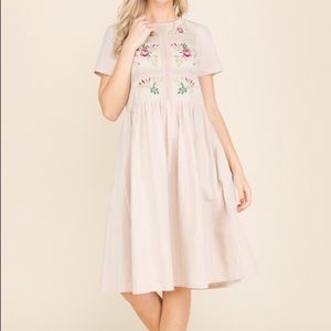 Taupe Embroidery Dress. Size Small